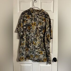 Caribbean men’s silk gray short sleeve with floral & cigar pattern 3xl tall